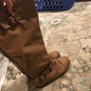 tan boots